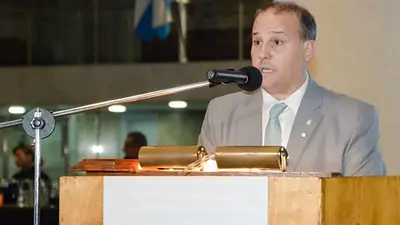Javier Prida, presidente de Capia: "Aunque salga la reforma laboral, yo seguiré pagando las horas extra" Javier Prida, presidente de Capia: "Aunque salga la reforma laboral, yo seguiré pagando las horas extra"