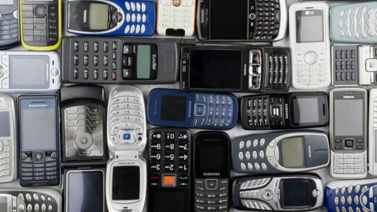 Cómo es volver a usar un celular básico.