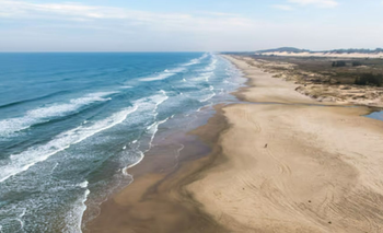 Cuál es la playa de Brasil más larga del mundo cerca de Argentina | Turismo
