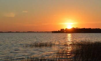 Escapada feriado de carnaval: la laguna con un atardecer de ensueños y a menos de dos hora | Escapadas