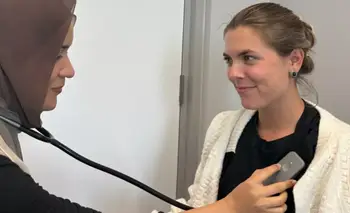 Estetoscopio con IA duplica la precisión para detectar soplos cardíacos | Salud