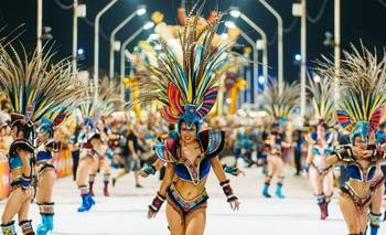 Fin de semana XXL: récord de turistas en Carnaval, pero más gasoleros | Turismo