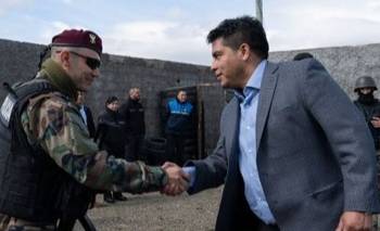 La Policía de Santa Cruz estalló y le exigió a Vidal mejoras salariales: "Indigencia" | Reclamos salariales