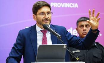 Pullaro confirmó el aumento para la Policía: ningún oficial cobrará menos de $ 1.438.835 | Santa fe