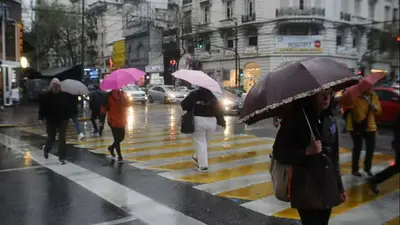 Alerta naranja y amarilla por lluvias y tormentas: las ocho provincias afectadas Alerta naranja y amarilla por lluvias y tormentas: las ocho provincias afectadas
