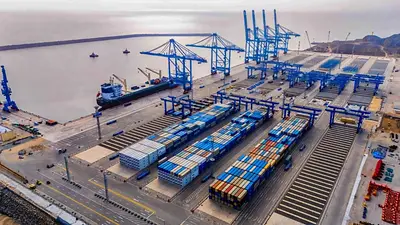 EE.UU. y China se cruzaron por el mega puerto que Beijing construyó en Perú EE.UU. y China se cruzaron por el mega puerto que Beijing construyó en Perú