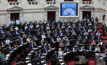 El Gobierno de Milei se prepara para otra semana clave en el Congreso y apunta al BCRA | Seguimiento minuto a minuto