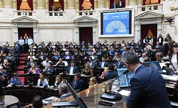 LLA cree que puede dictaminar el proyecto de "soberanía", en medio de presiones de EEUU | Congreso