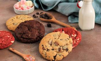 Receta de crumbl cookies: como las virales pero en casa | Recetas de cocina