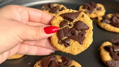 cookies con garbanzos. cookies con garbanzos.