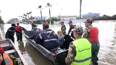 Residentes de Marruecos comienzan a regresar al noroeste a medida que bajan las aguas de las inundaciones Residentes de Marruecos comienzan a regresar al noroeste a medida que bajan las aguas de las inundaciones