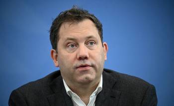 Periódico socialdemócrata alemán se suma a peticiones de restricciones en redes sociales para niños | Redessociales