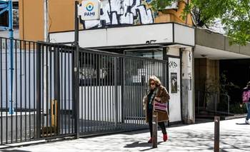 PAMI alerta por cobros indebidos: qué hacer si te piden plata para atenderte | Pami