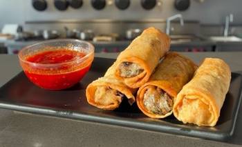 Resolvé la cena fácil y rápido: cómo hacer arrolladitos primavera de hamburguesa | Recetas de cocina