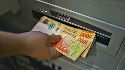 El Gobierno de Misiones confirmó aumentos salariales para docentes y fuerzas de seguridad desde febrero El Gobierno de Misiones confirmó aumentos salariales para docentes y fuerzas de seguridad desde febrero