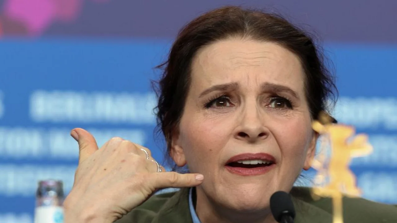 Juliette Binoche aborda las preguntas difíciles del envejecimiento en el filme "Queen at Sea", que compite en Berlín