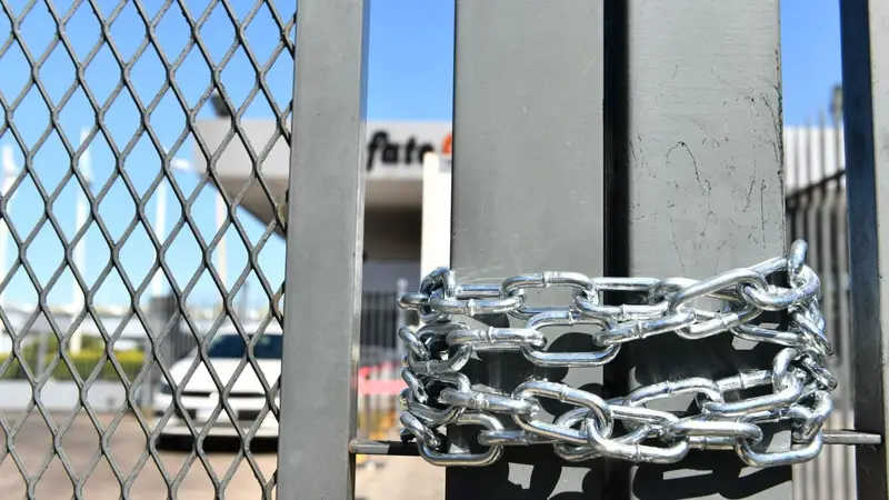 "Están rompiendo familias": dramas cotidianos tras la cortina de humo económico que vende Milei