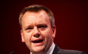 Reino Unido advierte de que el plan "Fabricado en Europa" podría afectar a las cadenas de suministro | Reino