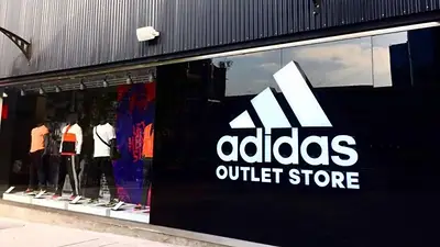 Outlet de Adidas. Outlet de Adidas.