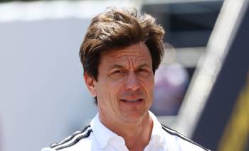 Toto Wolff acusa a fabricantes rivales de la F1 de confabularse contra Mercedes | Autos