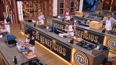 MasterChef Celebrity Argentina 2025 quiénes recibieron medalla y quiénes el delantal negro ayer jueves 19 de febrero. MasterChef Celebrity Argentina 2025 quiénes recibieron medalla y quiénes el delantal negro ayer jueves 19 de febrero.