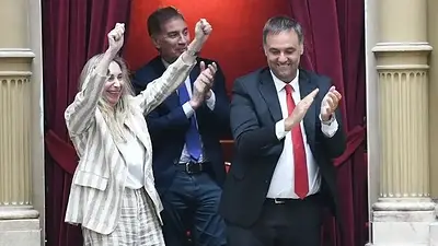 Se reúne la mesa política y el Gabinete antes de la reforma laboral en el Senado Se reúne la mesa política y el Gabinete antes de la reforma laboral en el Senado