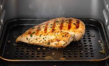 Pechuga de pollo en freidora de aire: receta fácil de Paulina Cocina | Recetas de cocina