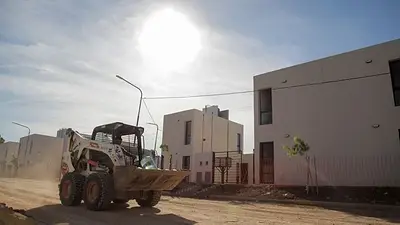 Contra la crisis habitacional: la Provincia impulsa el sueño de la casa propia con 72 nuevas viviendas en Escobar Contra la crisis habitacional: la Provincia impulsa el sueño de la casa propia con 72 nuevas viviendas en Escobar
