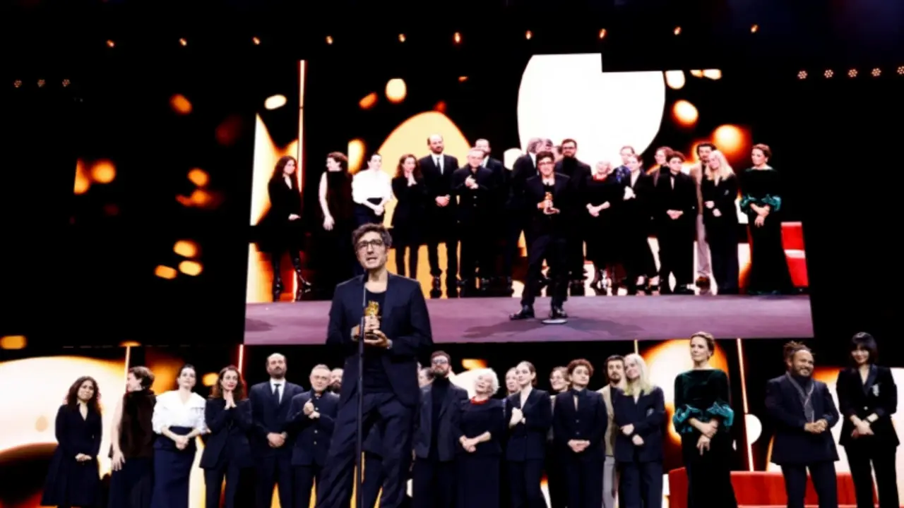 Drama sobre el matrimonio "Gelbe Briefe" gana el principal premio del Festival de Cine de Berlín