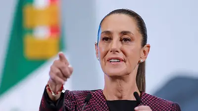Sheinbaum felicitó al Ejército por la muerte de El Mencho y destacó el fin de los piquetes Sheinbaum felicitó al Ejército por la muerte de El Mencho y destacó el fin de los piquetes