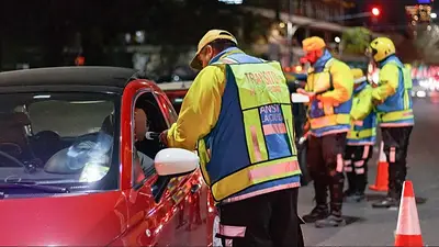 En CABA, la multa por exceso de velocidad por encima de 140 km/h puede alcanzar los $3.194.040. Qué otras infracciones tienen valores altos y cómo funciona. En CABA, la multa por exceso de velocidad por encima de 140 km/h puede alcanzar los $3.194.040. Qué otras infracciones tienen valores altos y cómo funciona.