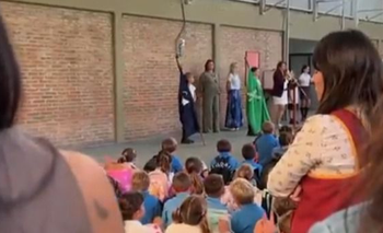 El Gobierno denunció por "adoctrinamiento" a una maestra que criticó a Trump  | Ministerio de capital humano