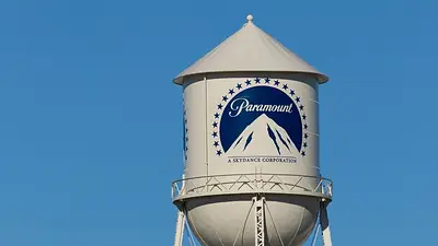 Warner Bros sopesa una oferta revisada de Paramount en plena guerra de propuestas Warner Bros sopesa una oferta revisada de Paramount en plena guerra de propuestas