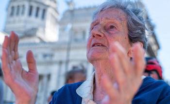 Milei le sacará a los jubilados u$s 2.600 millones por año para financiar despidos | Reforma laboral 