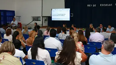 Transformación de la Escuela Secundaria: Formosa fortalece la planificación y consolida su modelo educativo Transformación de la Escuela Secundaria: Formosa fortalece la planificación y consolida su modelo educativo