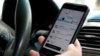 Un fallo en Uruguay obligó a Uber a pagar aguinaldo y vacaciones a sus choferes Un fallo en Uruguay obligó a Uber a pagar aguinaldo y vacaciones a sus choferes