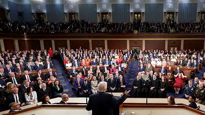 Trump proclama una "edad de oro" en el discurso sobre el estado de la Unión Trump proclama una "edad de oro" en el discurso sobre el estado de la Unión
