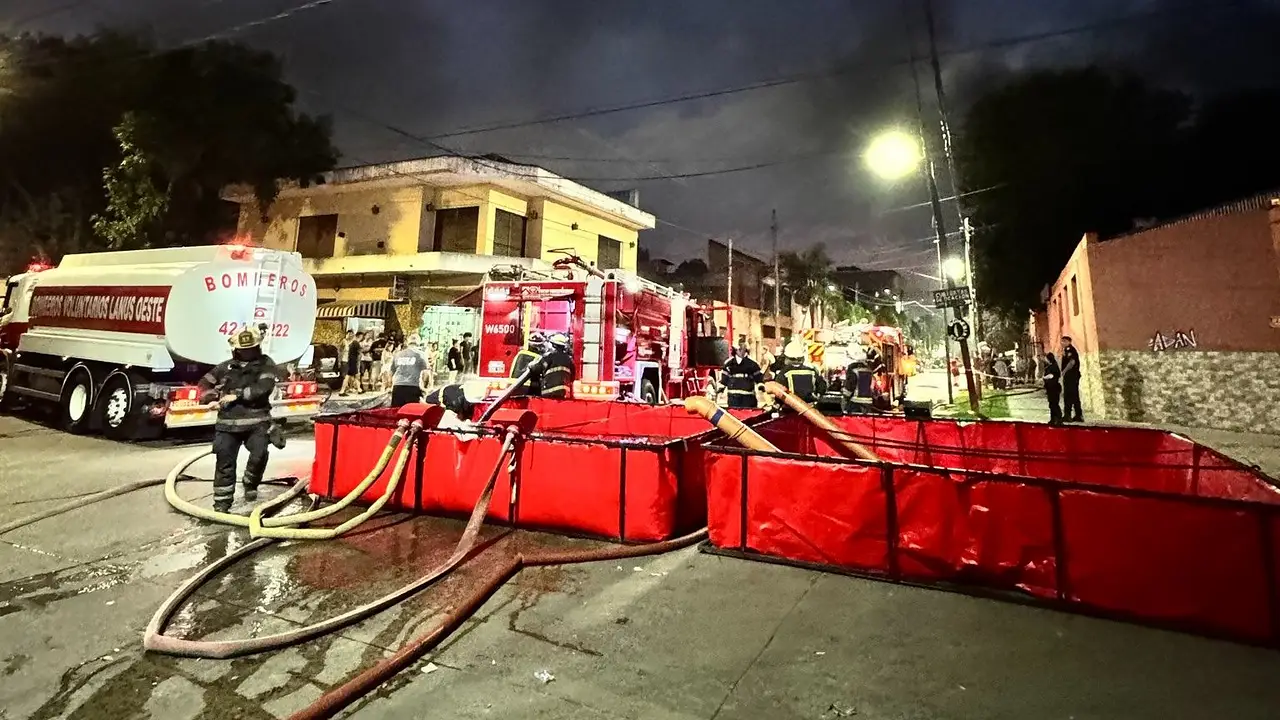 Incendio, Valentín Alsina.