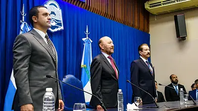 El gobernador Gildo Insfrán encabezará la 53º apertura de sesiones ordinarias en Formosa El gobernador Gildo Insfrán encabezará la 53º apertura de sesiones ordinarias en Formosa