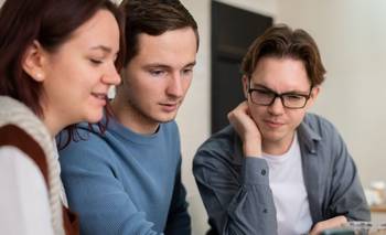 Shock por los errores que cometen los "más listos", según la IA | Inteligencia artificial