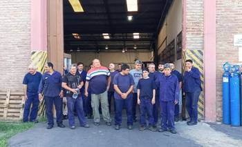 Pese al acercamiento de Jalil con Milei, cierra otra fábrica y deja 56 despedidos | El conflicto social