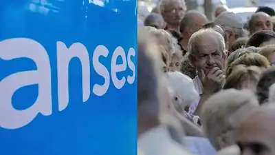 Fechas de cobro ANSES: quiénes cobran jubilaciones, pensiones y AUH hoy Fechas de cobro ANSES: quiénes cobran jubilaciones, pensiones y AUH hoy