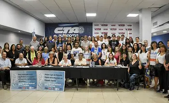 “No al encierro”: sindicatos, iglesias y organizaciones cuestionan la baja de edad punible | Reforma penal juveni