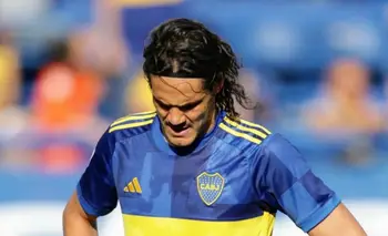 Cavani no concentra ante Lanús y preocupa: "Operación o retiro" | Boca juniors