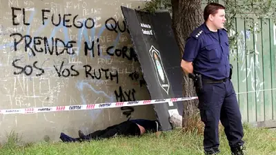 Encuentran ahorcado a un asesor de Stolbizer: familiares niegan que se haya suicidado Encuentran ahorcado a un asesor de Stolbizer: familiares niegan que se haya suicidado