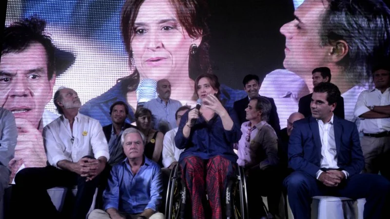 Michetti lanzó su precandidatura y buscó bajarle el tono a la interna