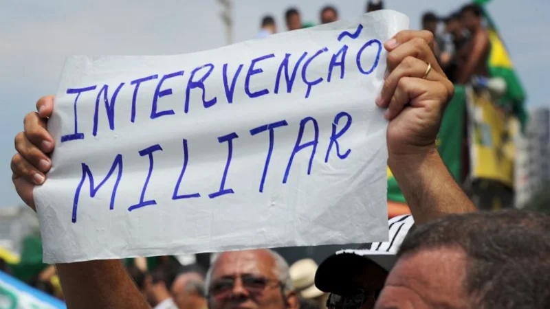 Una multitud marchó en Brasil contra la corrupción