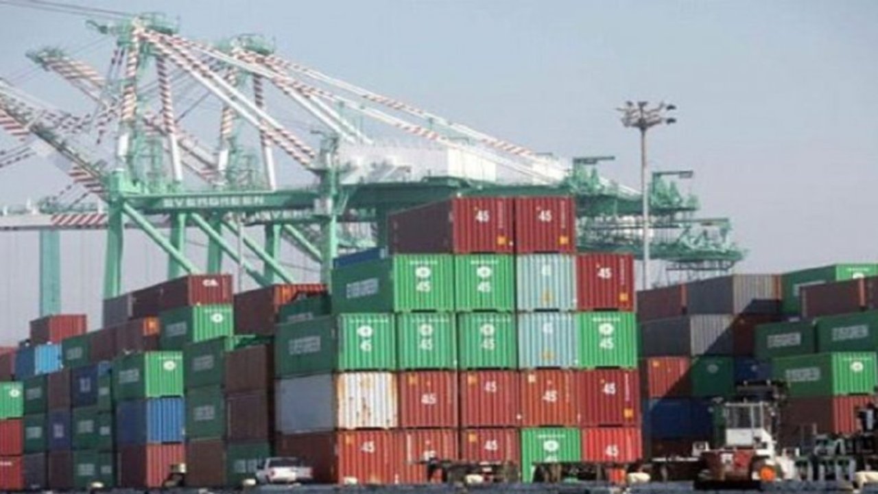 La balanza comercial tuvo un superávit de U$S 53 millones en febrero