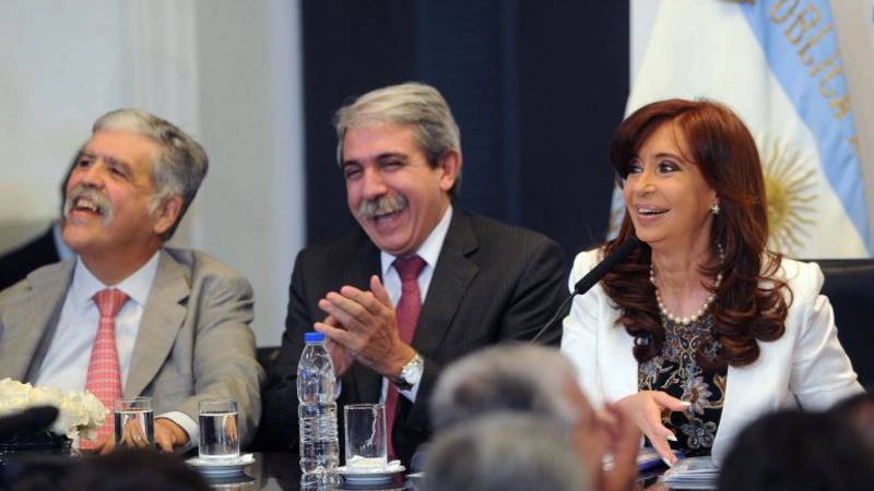 Cristina anunció planes para fomentar el consumo