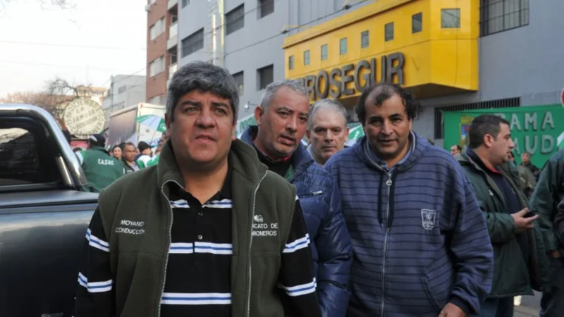 Moyano dijo que el "parazo" es "un éxito total"
